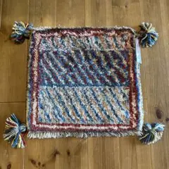 幾何学模様タッセル付きギャッベ　約40cm