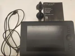 美品　Wacom INTUOS PRO small ペンタブレット 本体とその他