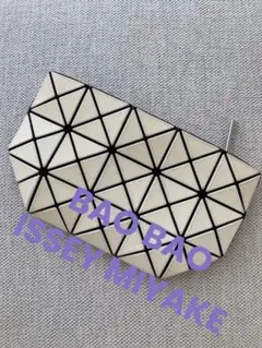 BAOBAO ISSEY MIYAKE ポーチ