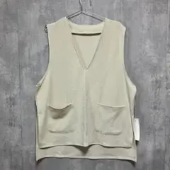 ♪ KURICA 新品 ストレッチ 深Vネック ベスト ライトベージュ　M