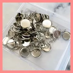 Item thumbnail for item c565533a-3a31-4521-acf3-b6d5d8fa17b7