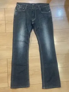 BURBERRY BLACK LABEL ダークデニム ブーツカット