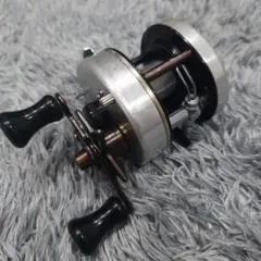 Pflueger フルーガー 2600 ベイトリール 希少 2025年最新】pflueger ベイトリール(ルアー用)の人気アイテム