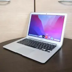 ★2017年★MacBook Air（i5/8GB/256GB/USキー）綺麗★