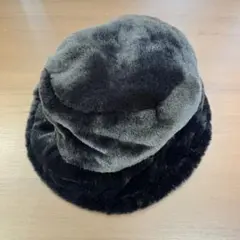 ⭐︎秋冬の愛されアイテム⭐︎もこもこレディースハット　黒【中古】a1