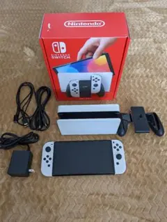 Switch本体有機EL +ゼルダの伝説ブレスオブザワイルド EXP PASS