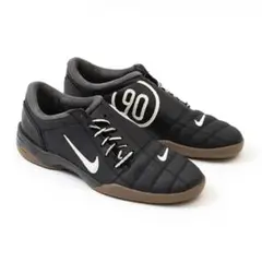 Nike フットサルシューズ ブラック total90