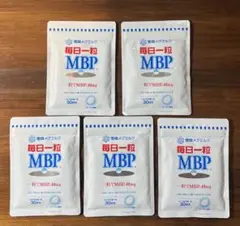 Item thumbnail for item 4b4abf85-2c1f-4599-a448-c88baf9f04fc