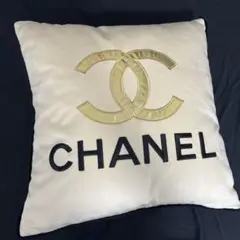 CHANEL ロゴ入りクッションカバー ハンドメイド