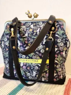 Item thumbnail for item f4c2f4f5-a2af-4e91-b952-92a0e284968e