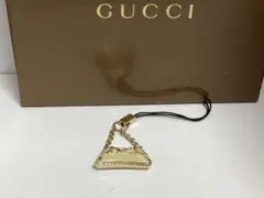 美品グッチGUCCI トライアングル型ストラップ ゴールド本物