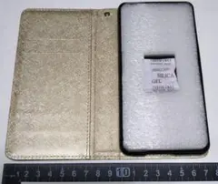 手帳型スマホケース ゴールド