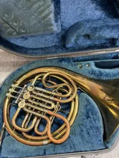 Item thumbnail for item f7066167-7893-40ee-9293-b238421d3920