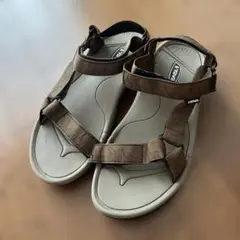 Item thumbnail for item 3c966b84-01c4-4b20-a7f2-64deff40a20a