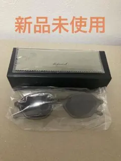 peep inside head サングラス　柴田ひかり 黒 柴田ひかり peep inside head sunnie Brown