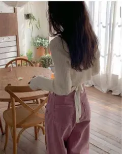スクエアネックバックリボンニット