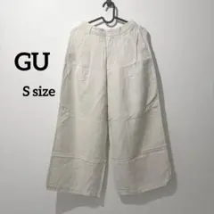 【GU】裏地がついてますよ♪ホワイトゆったりパンツ S