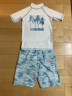 150cm ラッシュガード&水着　男の子