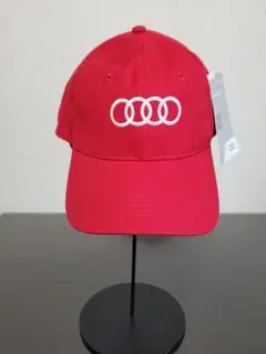Audi レッド ベースボールキャップ 未使用