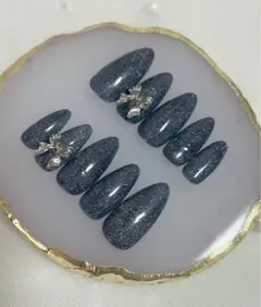 【現品】韓国　グリッター　リボン 青 ネイルチップ