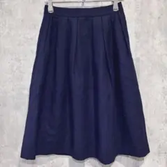 ✨新品・タグ付き✨ テチチ 【S】 スカート フレア 膝丈 シンプル ウール 紺
