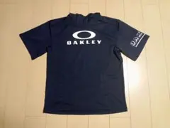 25新品未使用【OAKLEY】オークリー　海用　パーカー　普段着にも 海外限定
