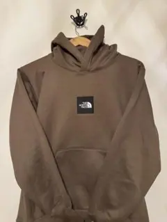 THE NORTH FACE ブラウン ボックスロゴパーカー