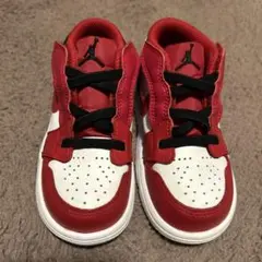 Jordan キッズ スニーカー レッド/ホワイト