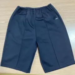紺色のハーフパンツ ポケット付き