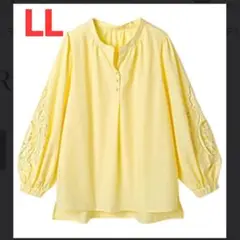 未使用【LL】イエローボリューム袖刺繍レースデザインカットソー