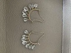 週末セール❣️❣️新丸ビルで購入　10金　スワロピアス