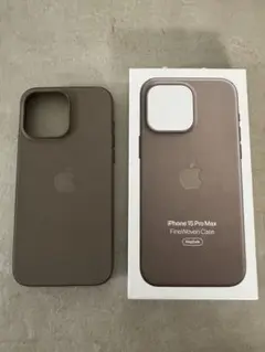 iPhone 15 Pro Max FineWoven Case ブラウン
