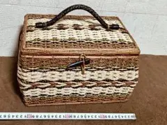 昭和レトロ　籠　裁縫箱