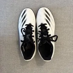 お値下げしました！adidas サッカーシューズ ホワイト・ブラック