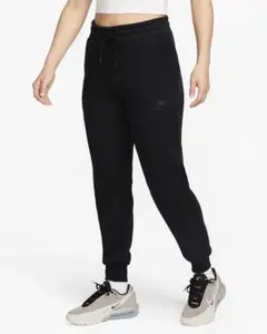 NIKE テックフリース
