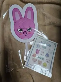 straykids popup 釜山 スタンプラリー うちわ トゥエッキ