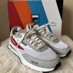FILA ✖️エヴァンゲリオン3.0+1.0 ホワイト/グレー/レッド スニーカー