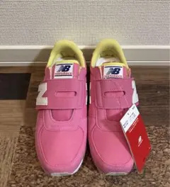 新品　ニューバランスNEW BALANCE スニーカー ベルクロマジック ピンク