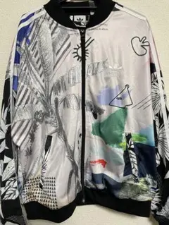 adidasトラックジャケット(レディース)