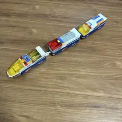 Item thumbnail for item f218f257-a0b3-47f6-9b49-3bca018c9954