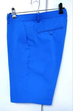 ゴルフ　ハーフパンツ　ドライ　ユニクロ　ブルー