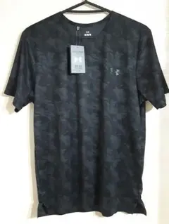 UNDER ARMOUR シャツ