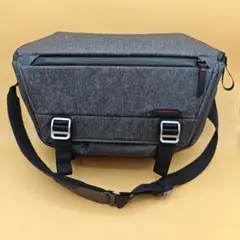 Item thumbnail for item 7212d7e5-0a7f-4716-a627-449c4c57a6e5