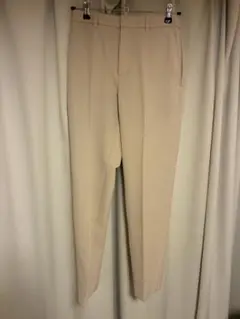 UNIQLO ユニクロ 感動スリムパンツ ベージュ S