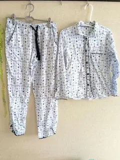 Item thumbnail for item c8208c18-1cac-4e32-acf9-c099418b31c8