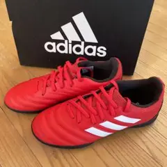 アディダス サッカー トレーニングシューズ