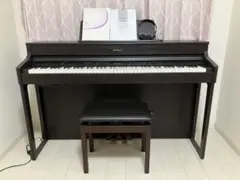 値引き)Roland HP702ダークウッド デジタルピアノ（送料込札幌近郊） ローランド Roland HP702-DRS [電子ピアノ 88鍵 ダークローズ