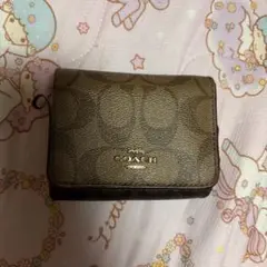 COACH 三つ折り財布