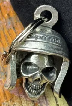 Item thumbnail for item 19f6c853-6e68-4fe8-91cb-467860a4336f