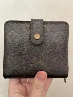 ルイヴィトン 二つ折り財布